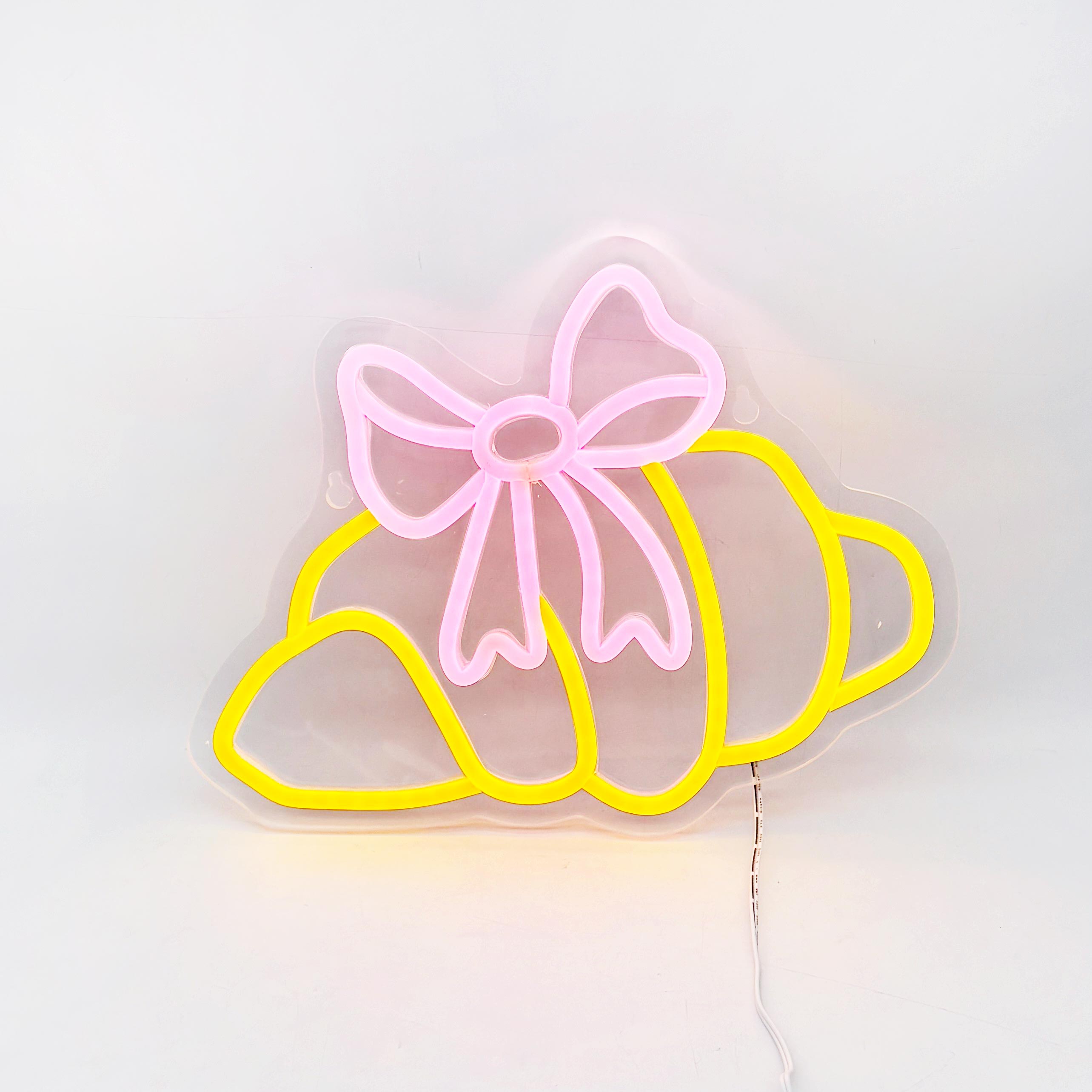 Croissant Neon Sign